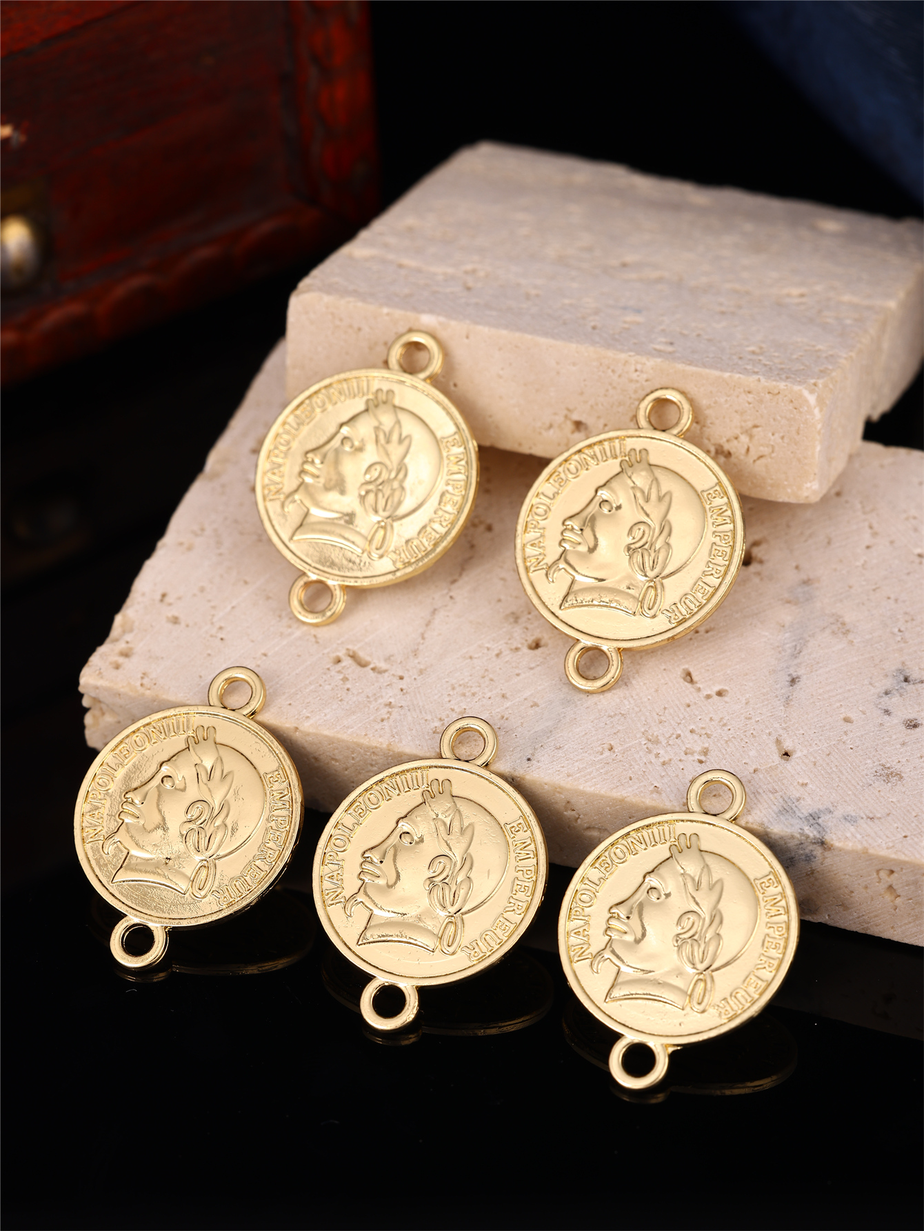 Coin-Shaped DIY Women's Robe A - Vintage Jewelry Collection reseña y precio
