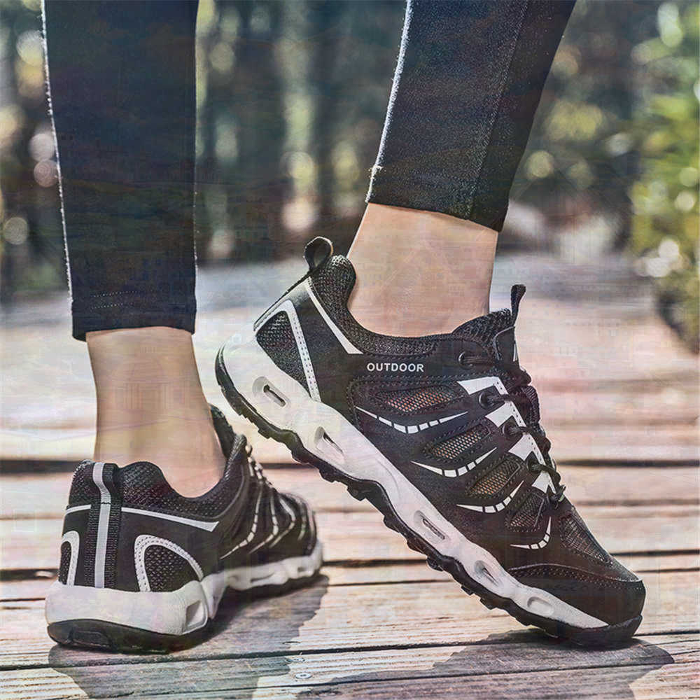 Sumer Round Tip Silver Sneaker - Vintage Items Collection reseña y precio