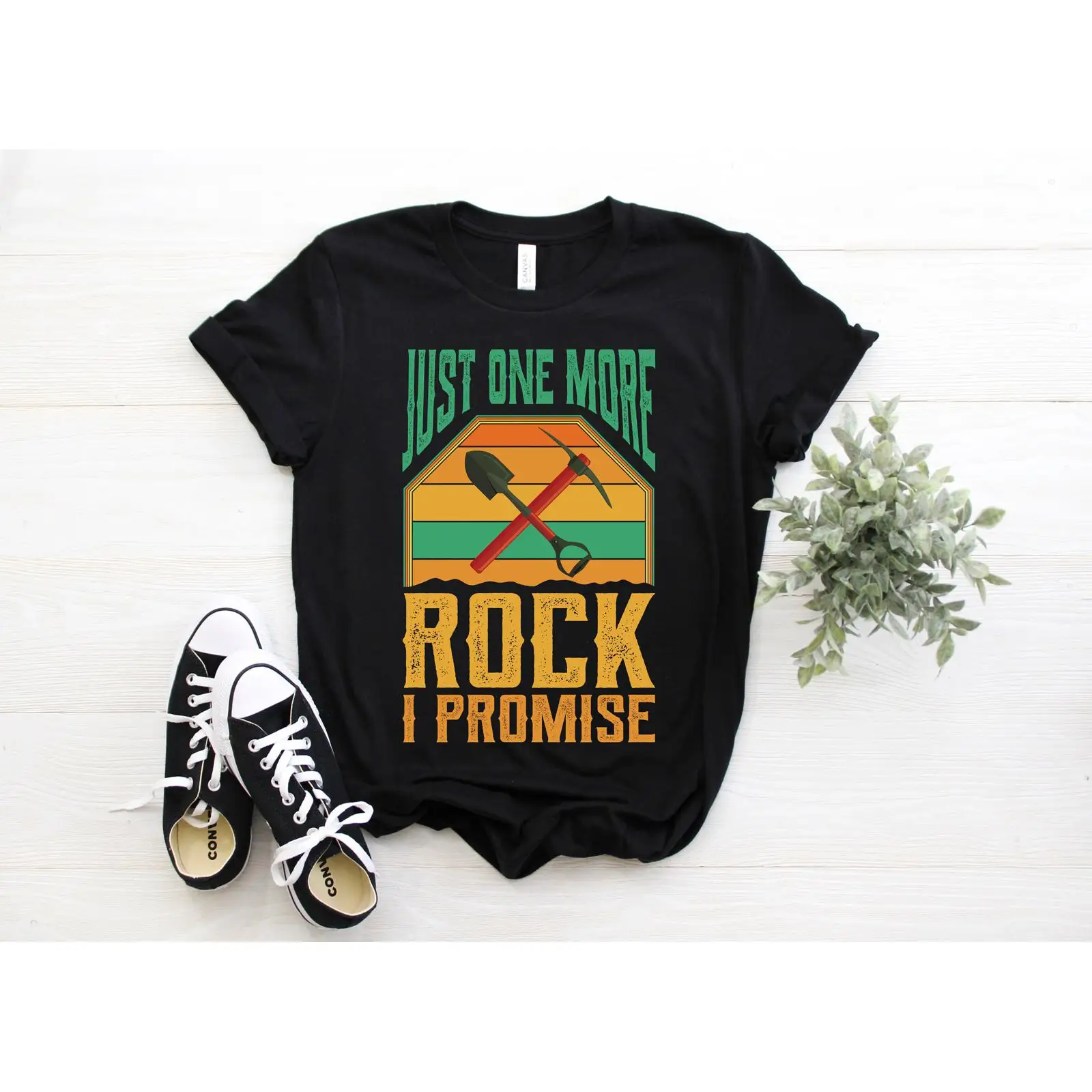 Just One More Rock I Promise F - Vintage Collectibles And More reseña y precio