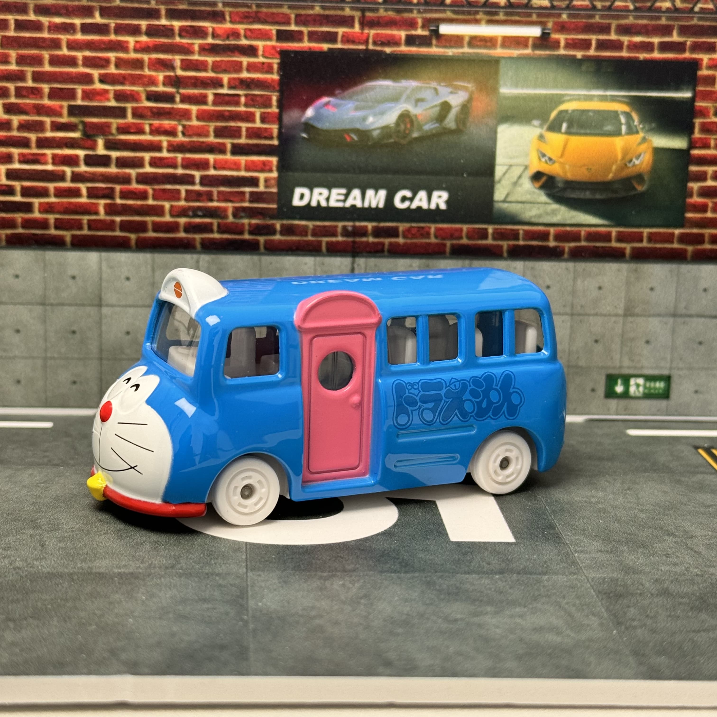 TOMY TOMICA Dream  Alloy Car N - Vintage Collectible Toys reseña y precio